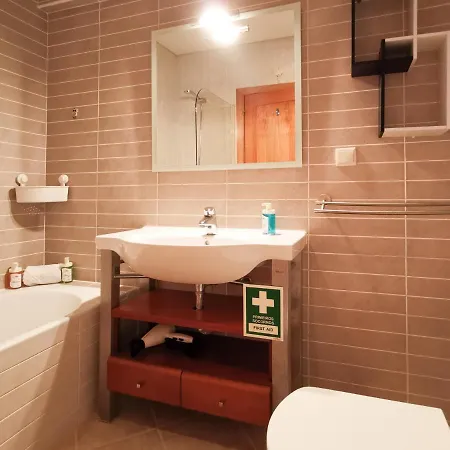 #100 Palmeira Flat With Shared Pool By Holidays Apartment *