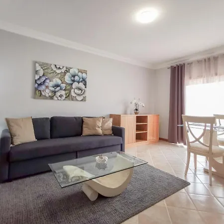 #100 Palmeira Flat With Shared Pool By Holidays Apartment Albufeira